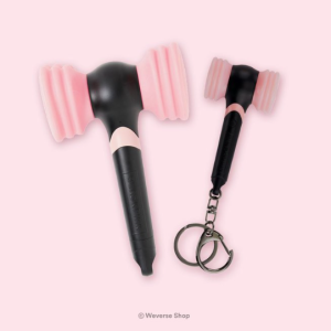 BLACKPINK OFFICIAL LIGHT STICK & LIGHT STICK KEYRING SPECIAL EDITION